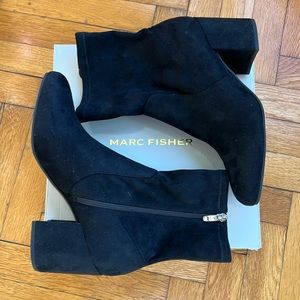 Marc Fisher Ileesia Sueded Fabric Ankle Boot - 10M